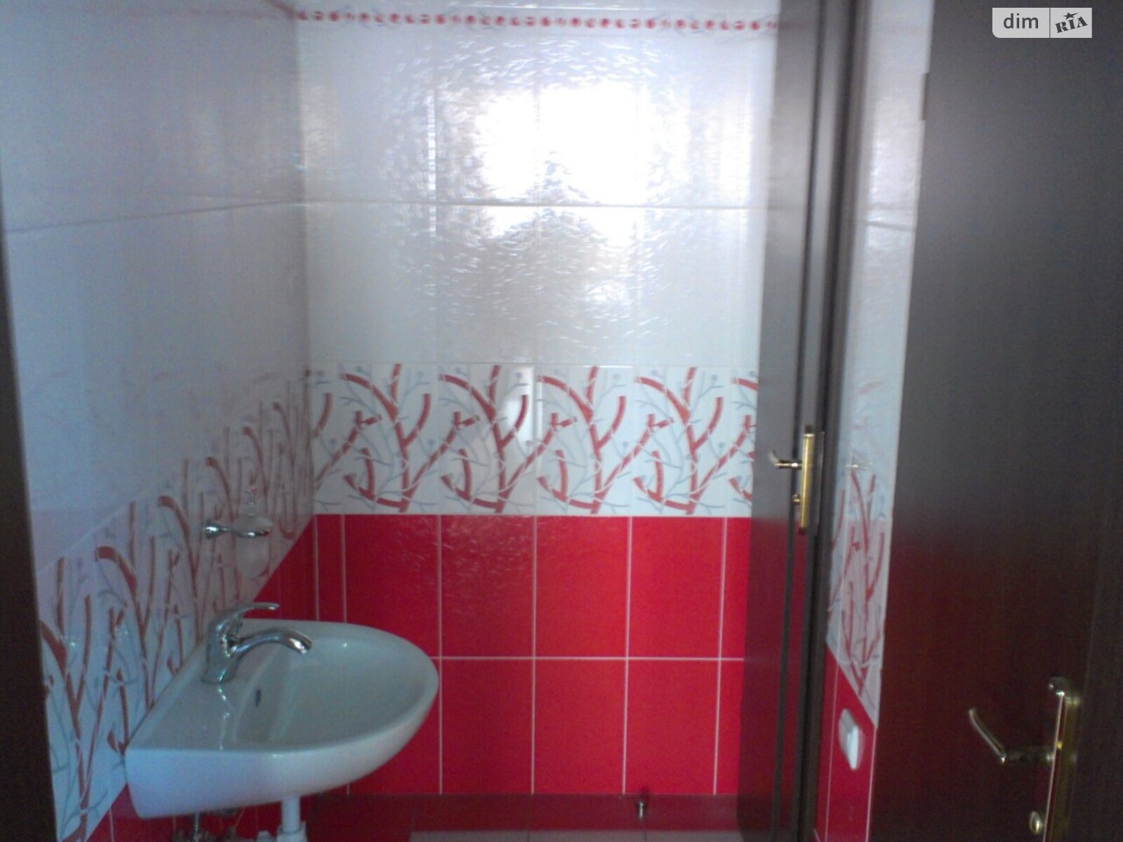 Коммерческое помещение в Львове, продажа по Чигиринская улица 42, район Шевченковский, цена: 792 долларов за объект фото 1 Коммерческое помещение в Львове, продажа по Чигиринская улица 42, район Шевченковский, цена: 792 долларов за объект фото 1