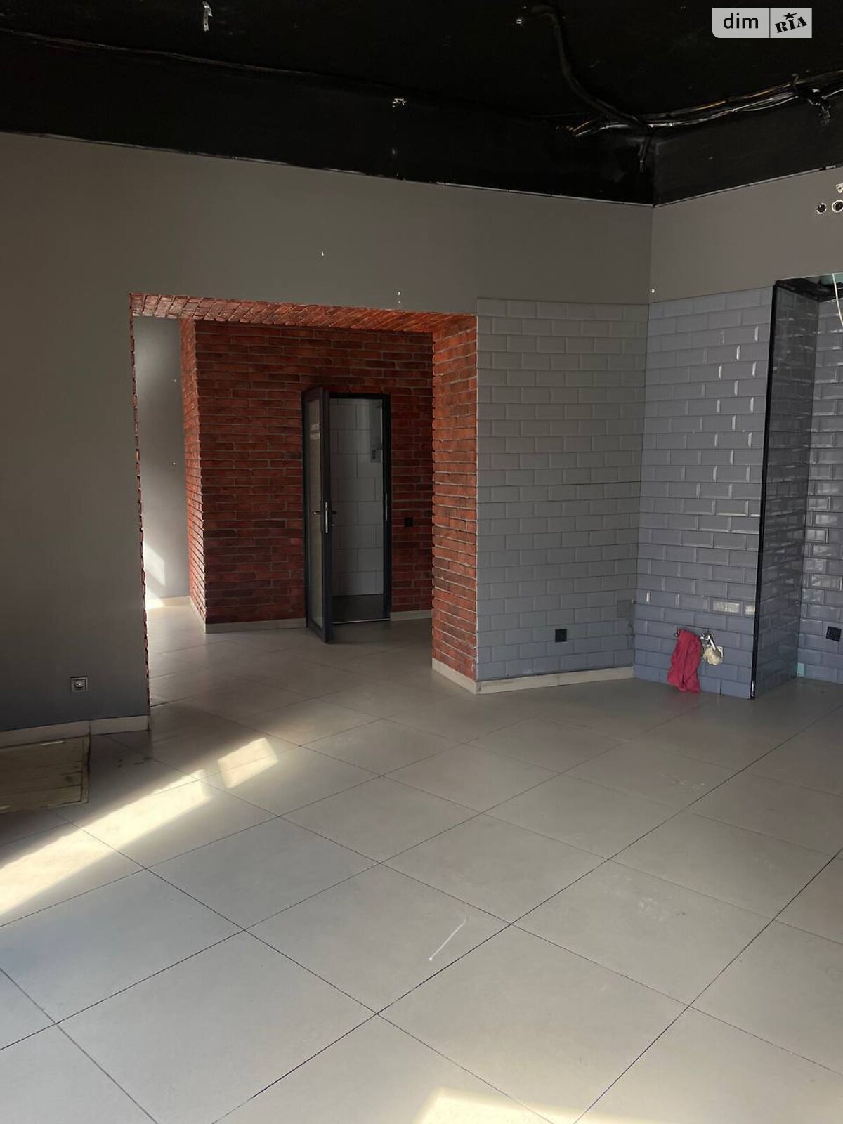 Коммерческое помещение в Львове, продажа по Хмельницкого Богдана улица 161, район Шевченковский, цена: 185 000 долларов за объект фото 1