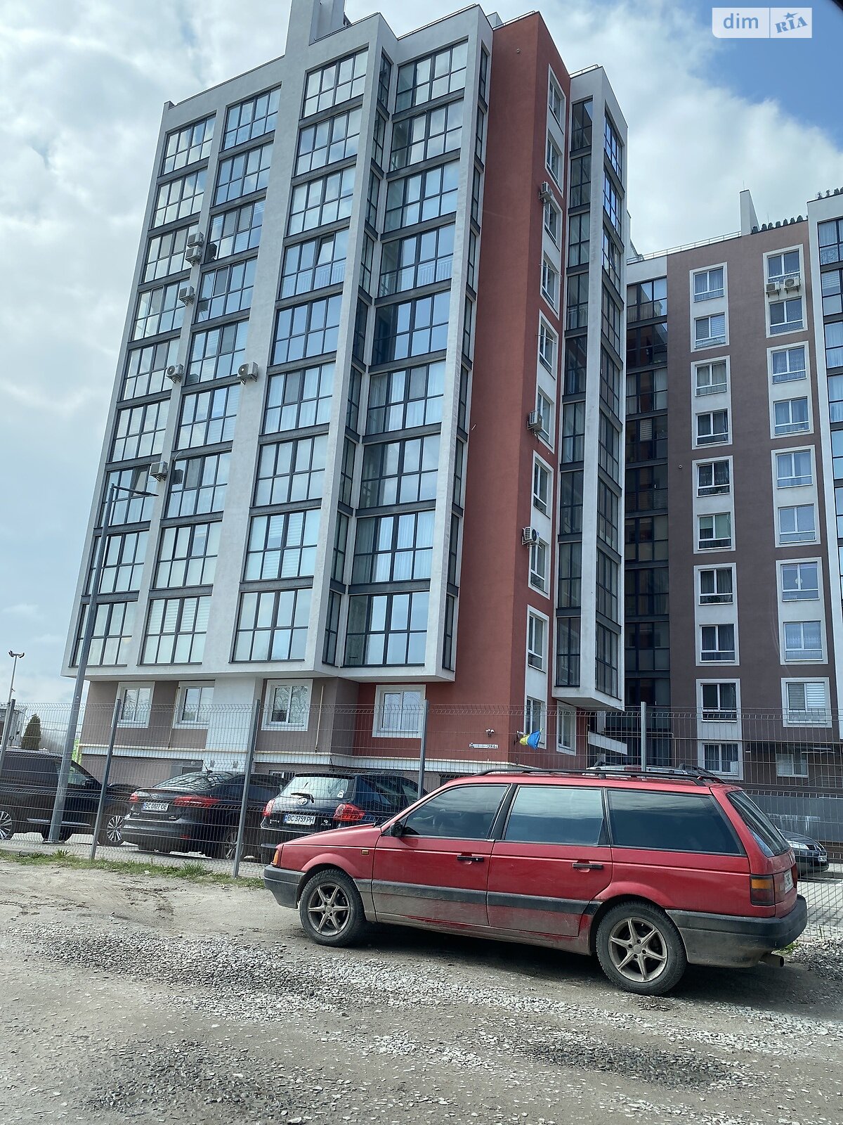 Коммерческое помещение в Львове, продажа по Хмельницкого Богдана улица, район Шевченковский, цена: 32 000 долларов за объект фото 1 Коммерческое помещение в Львове, продажа по Хмельницкого Богдана улица, район Шевченковский, цена: 32 000 долларов за объект фото 1