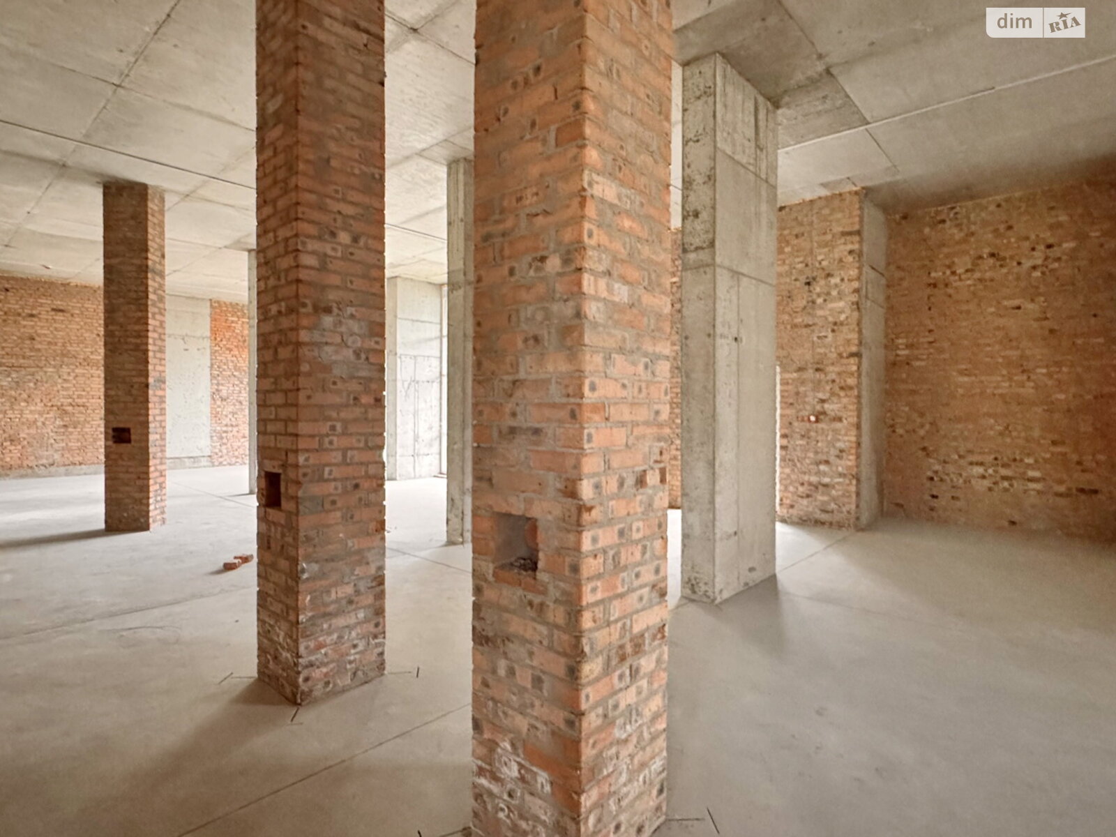 Коммерческое помещение в Львове, продажа по Миклеша Карла улица 20, район Сыховский, цена: 688 000 долларов за объект фото 1