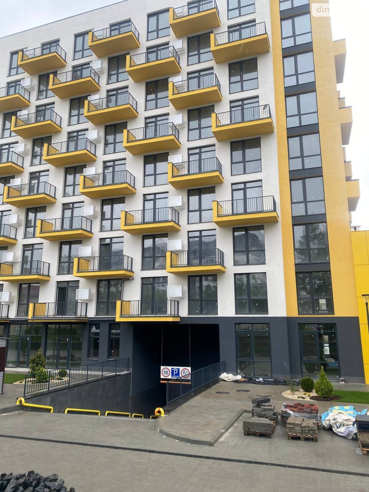 Комерційне приміщення в Львові, продаж по Володимира Навроцького вулиця, район Сихівський, ціна: 113 400 доларів за об’єкт фото 1 Комерційне приміщення в Львові, продаж по Володимира Навроцького вулиця, район Сихівський, ціна: 113 400 доларів за об’єкт фото 1