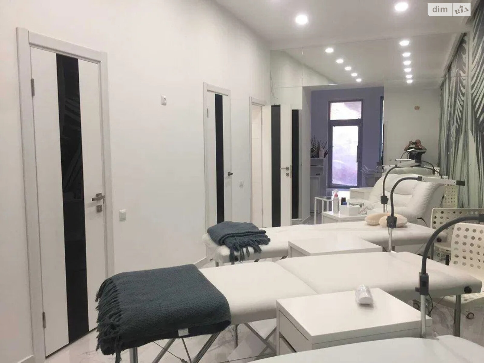 Комерційне приміщення в Львові, продаж по Балабана Маєра вулиця 10, район Центр, ціна: 199 000 доларів за об’єкт фото 1