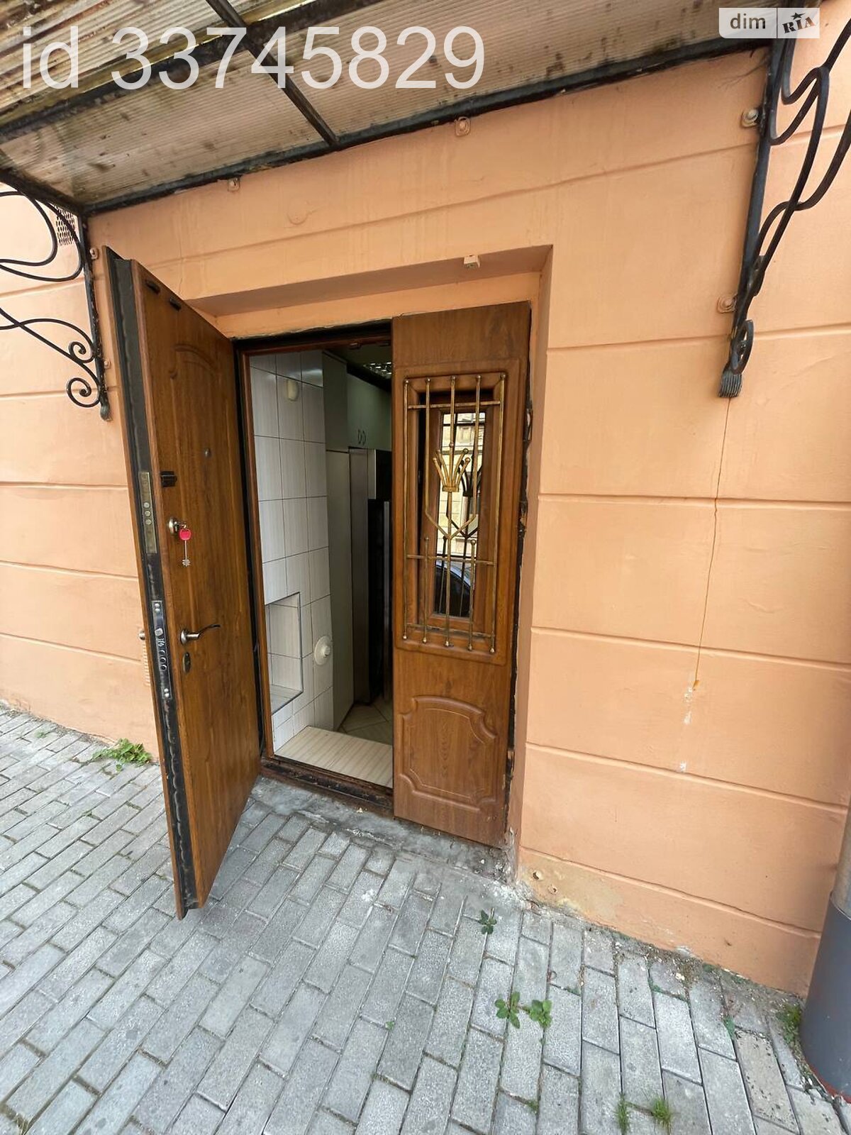 Коммерческое помещение в Львове, продажа по Даниила Галицкого площадь, район Центр, цена: 370 000 долларов за объект фото 1