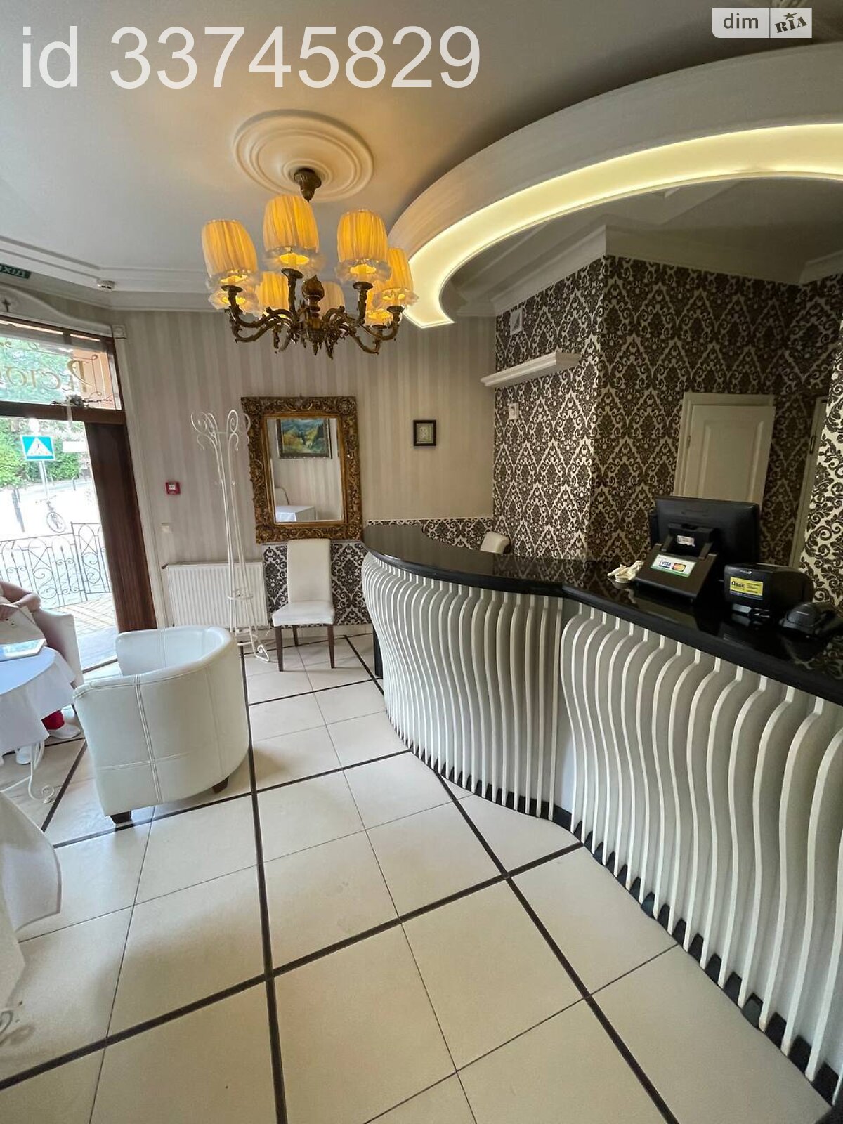 Коммерческое помещение в Львове, продажа по Даниила Галицкого площадь, район Центр, цена: 370 000 долларов за объект фото 1