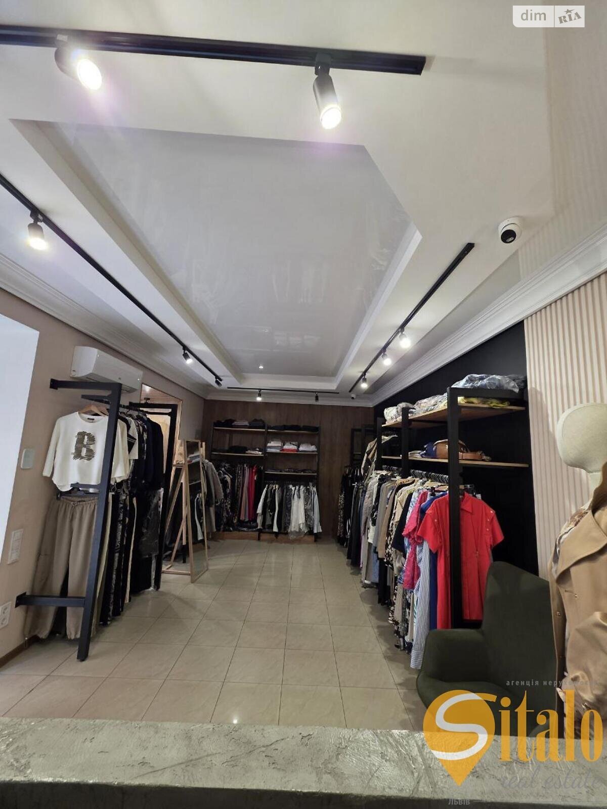 Комерційне приміщення в Львові, продаж по Князя Романа вулиця, район Центр, ціна: 192 000 доларів за об’єкт фото 1 Комерційне приміщення в Львові, продаж по Князя Романа вулиця, район Центр, ціна: 192 000 доларів за об’єкт фото 1