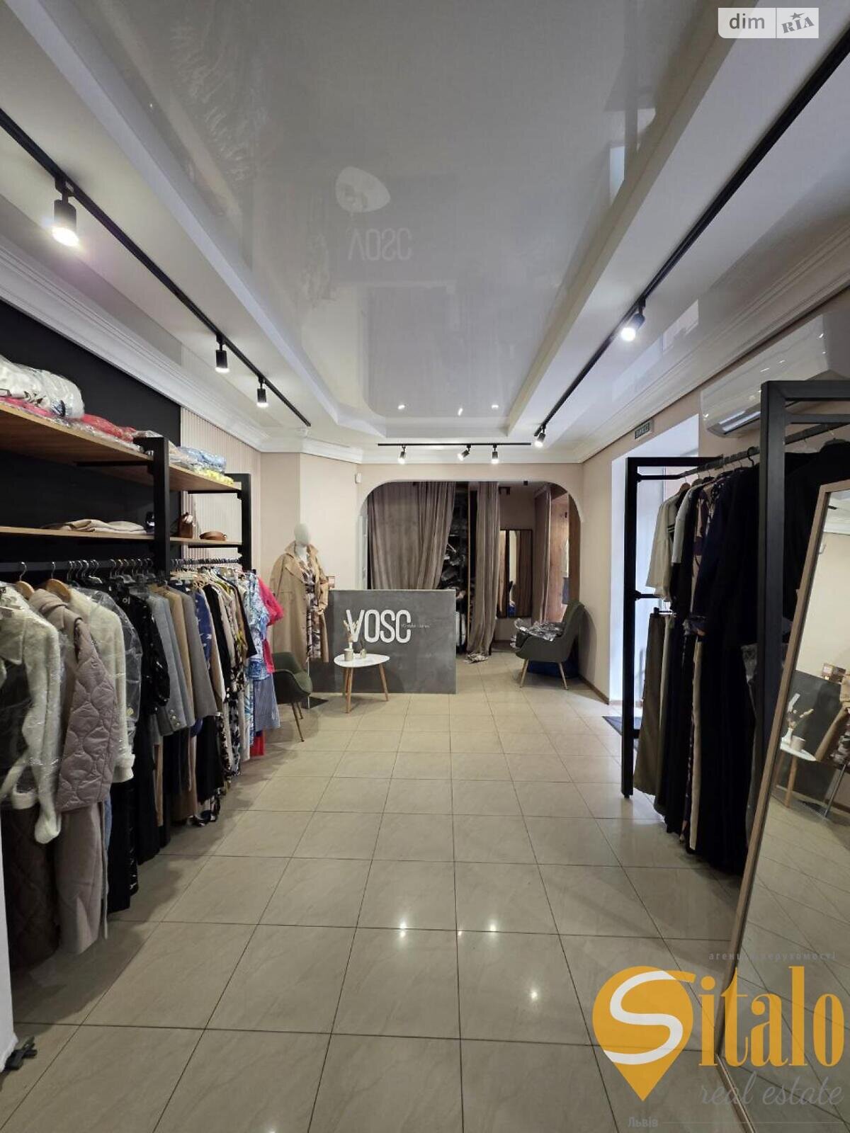 Комерційне приміщення в Львові, продаж по Князя Романа вулиця, район Центр, ціна: 192 000 доларів за об’єкт фото 1 Комерційне приміщення в Львові, продаж по Князя Романа вулиця, район Центр, ціна: 192 000 доларів за об’єкт фото 1