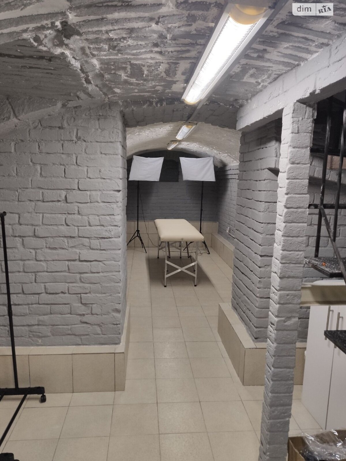 Коммерческое помещение в Львове, продажа по Шпитальная улица 26, район Центр, цена: 78 000 долларов за объект фото 1