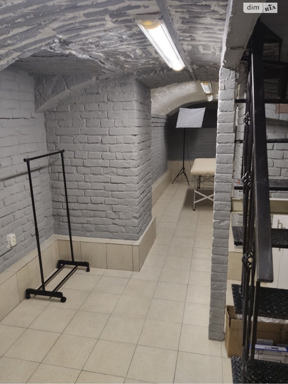 Коммерческое помещение в Львове, продажа по Шпитальная улица 26, район Центр, цена: 78 000 долларов за объект фото 1