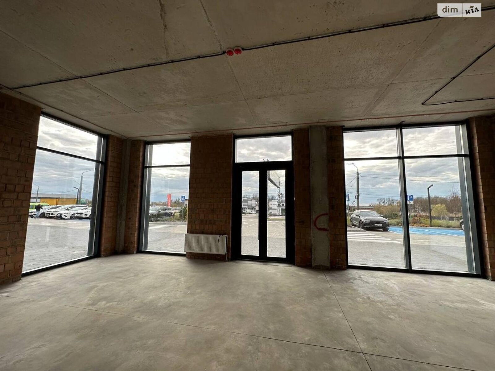 Комерційне приміщення в Львові, Зелена вулиця, ціна продажу: 595 000 доларів за об’єкт фото 1