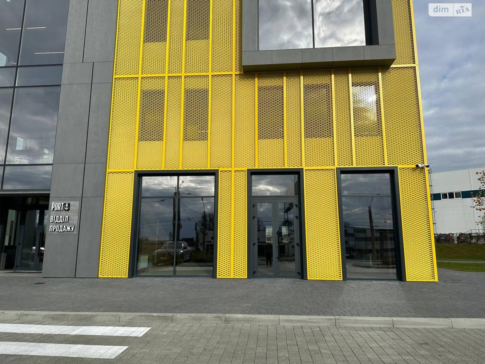 Комерційне приміщення в Львові, Зелена вулиця, ціна продажу: 595 000 доларів за об’єкт фото 1