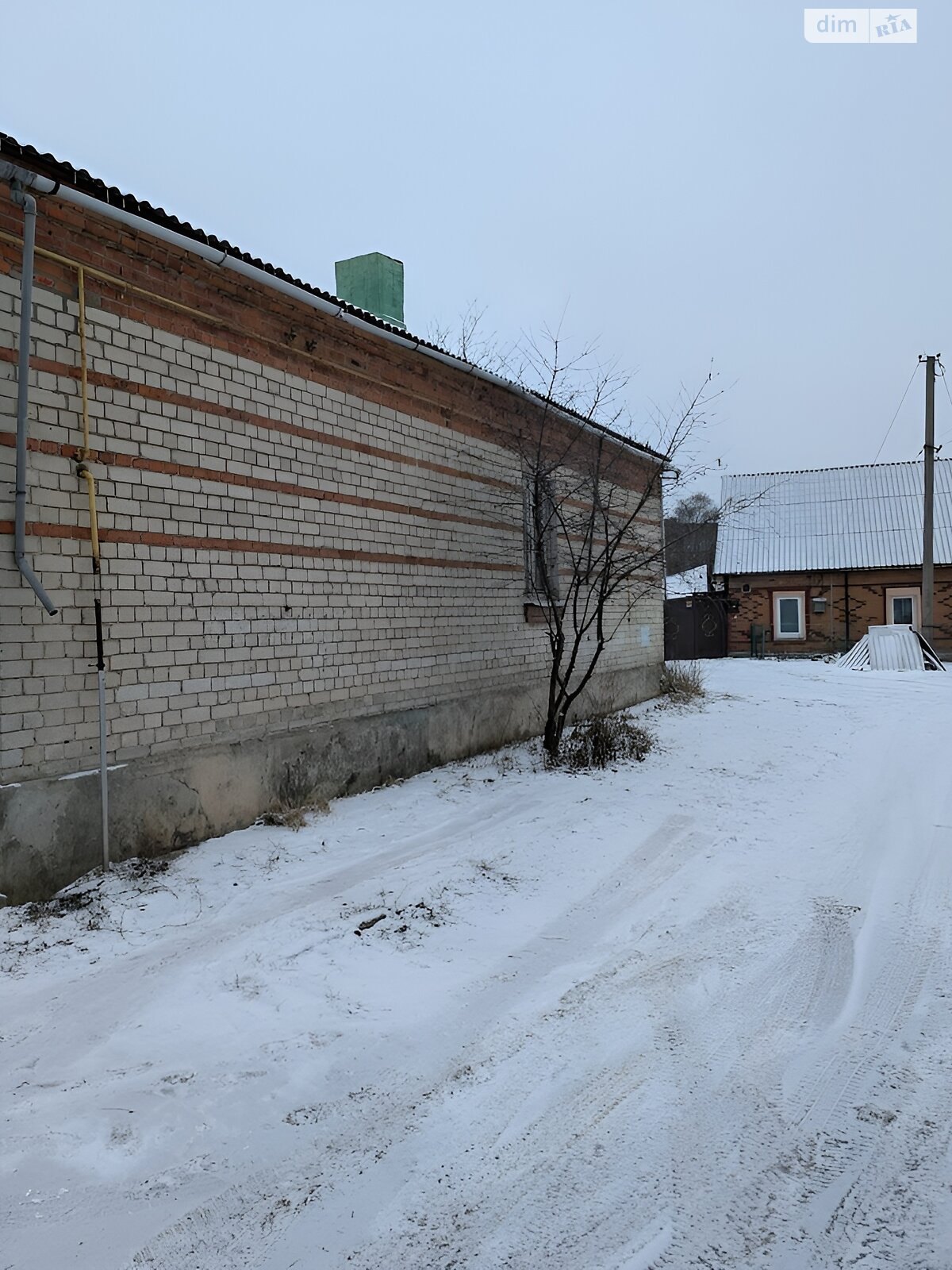 Комерційне приміщення в Люботині, продаж по вул. Джерелянська, район Люботин, ціна: 65 000 доларів за об’єкт фото 1 Комерційне приміщення в Люботині, продаж по вул. Джерелянська, район Люботин, ціна: 65 000 доларів за об’єкт фото 1