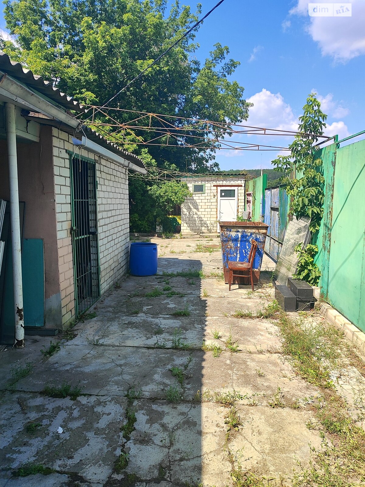 Коммерческое помещение в Мерефе, Днепровская улица 240, цена продажи: 90 000 долларов за объект фото 1