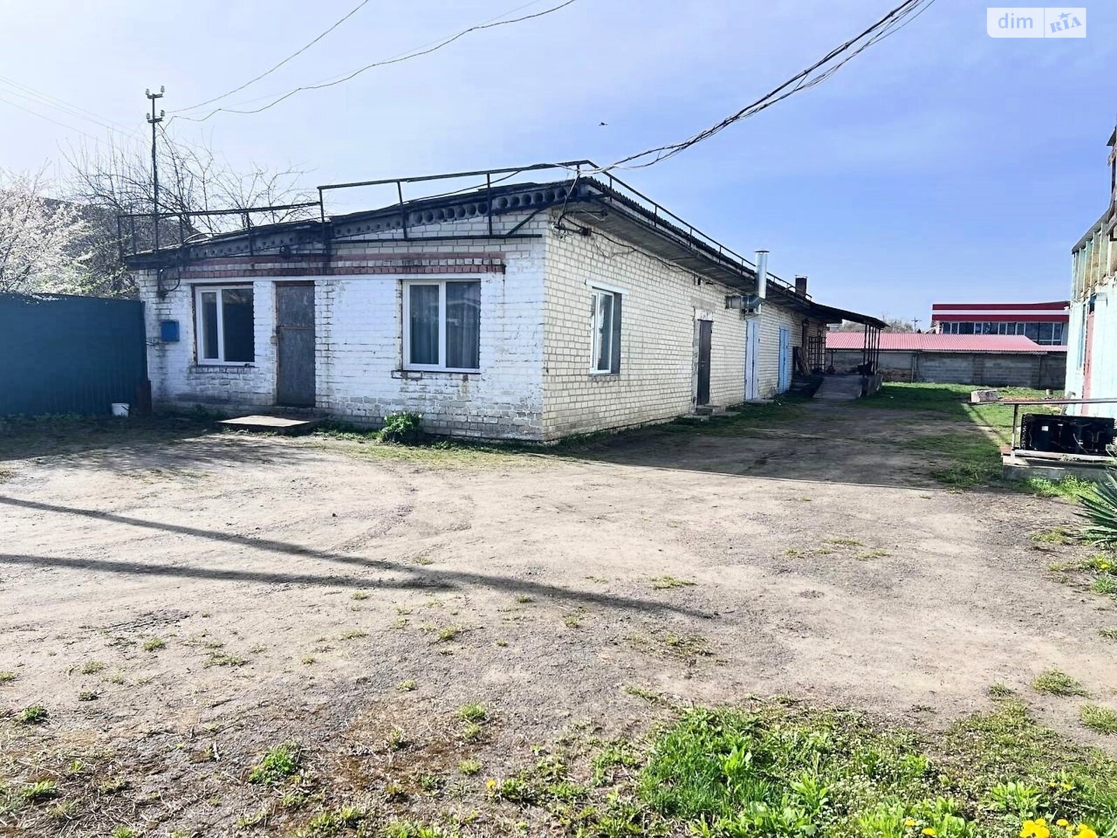 Коммерческое помещение в Мизоче, Тараса Якимчука (Липки) улица, цена: продажи 120 000 долларов за объект фото 1 Коммерческое помещение в Мизоче, Тараса Якимчука (Липки) улица, цена продажи: 120 000 долларов за объект фото 1