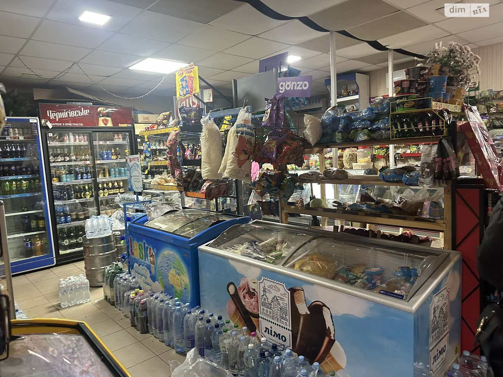 Коммерческое помещение в Могилеве-Подольском, 8-го Марта улица, цена: продажи 120 000 долларов за объект фото 1 Коммерческое помещение в Могилеве-Подольском, 8-го Марта улица, цена продажи: 120 000 долларов за объект фото 1