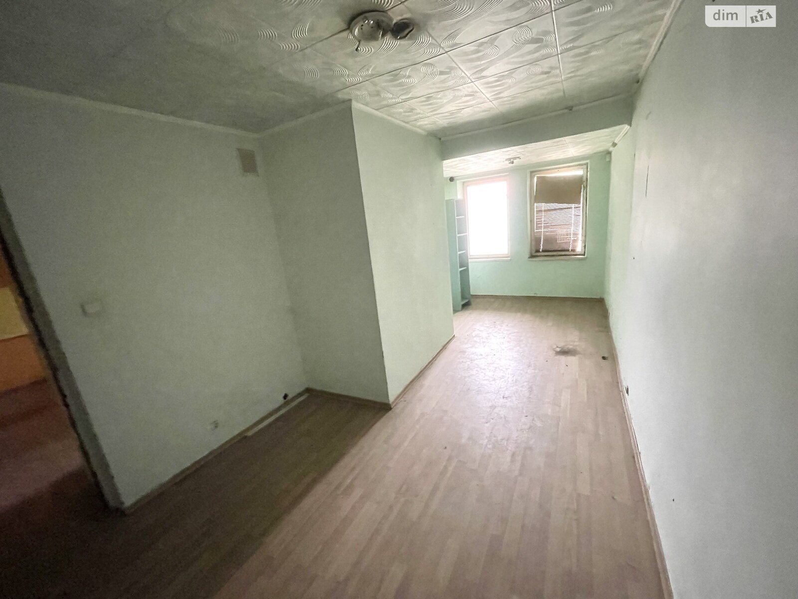 Комерційне приміщення в Мукачеві, продаж по Олександра Осипенка вулиця, район Росвигово, ціна: 38 000 доларів за об’єкт фото 1 Комерційне приміщення в Мукачеві, продаж по Олександра Осипенка вулиця, район Росвигово, ціна: 38 000 доларів за об’єкт фото 1