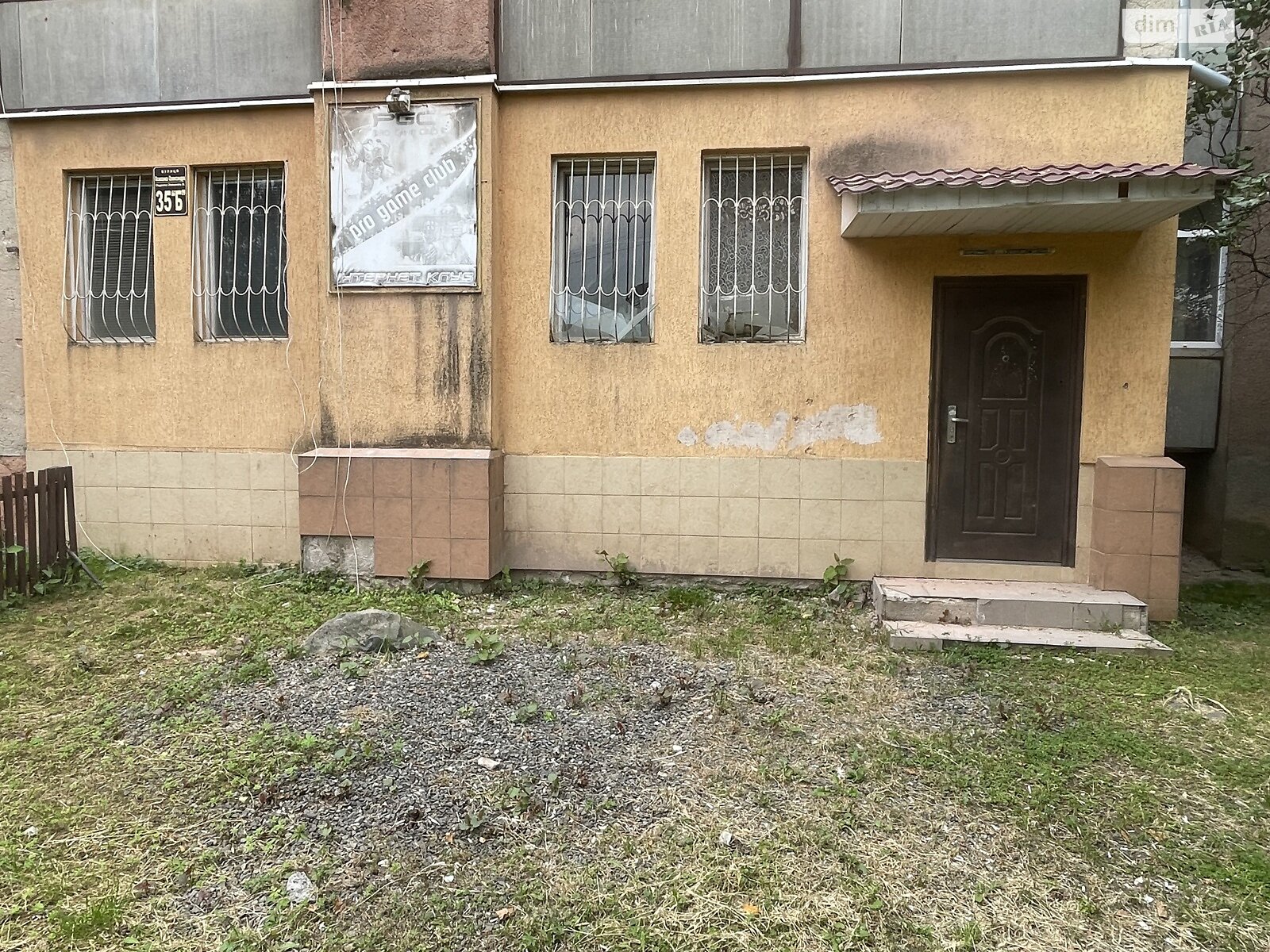 Комерційне приміщення в Мукачеві, продаж по Олександра Осипенка вулиця, район Росвигово, ціна: 38 000 доларів за об’єкт фото 1 Комерційне приміщення в Мукачеві, продаж по Олександра Осипенка вулиця, район Росвигово, ціна: 38 000 доларів за об’єкт фото 1