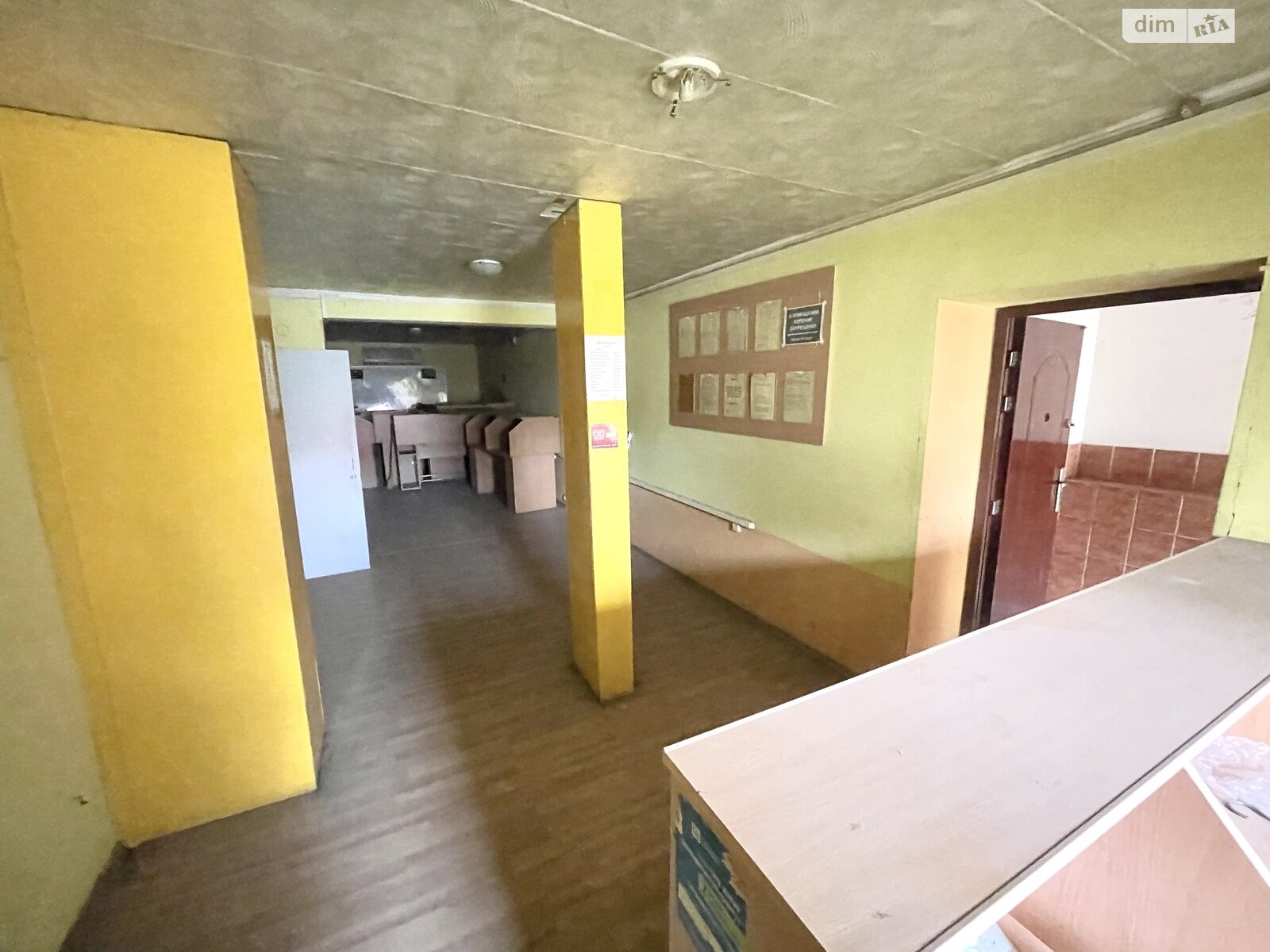Комерційне приміщення в Мукачеві, продаж по Олександра Осипенка вулиця, район Росвигово, ціна: 38 000 доларів за об’єкт фото 1 Комерційне приміщення в Мукачеві, продаж по Олександра Осипенка вулиця, район Росвигово, ціна: 38 000 доларів за об’єкт фото 1