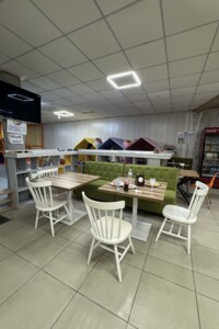 Коммерческое помещение в Мукачеве, продажа по Рыночная (Воссоединения) улица, район Центр, цена: 60 000 долларов за объект фото 2 Коммерческое помещение в Мукачеве, продажа по Рыночная (Воссоединения) улица, район Центр, цена: 60 000 долларов за объект фото 2