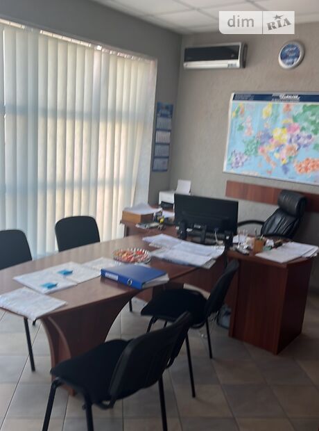 Коммерческое помещение в Мукачеве, продажа по Автомобилистов улица, цена: 886 248 долларов за объект фото 1 Коммерческое помещение в Мукачеве, продажа по Автомобилистов улица, цена: 886 248 долларов за объект фото 1
