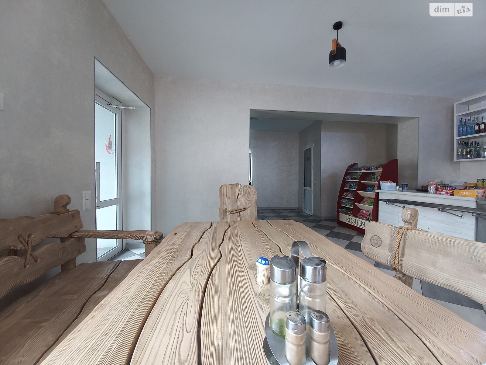 Коммерческое помещение в Мысловке, Розтока улица 73, цена: продажи 285 000 долларов за объект фото 1 Коммерческое помещение в Мысловке, Розтока улица 73, цена продажи: 285 000 долларов за объект фото 1