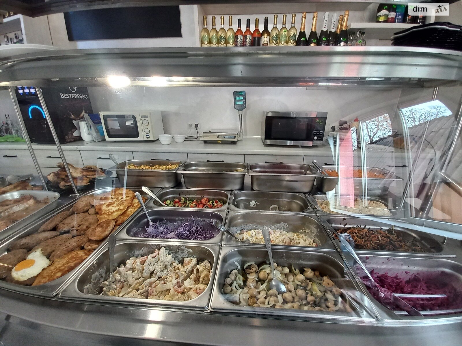 Коммерческое помещение в Мысловке, Розтока улица 73, цена: продажи 285 000 долларов за объект фото 1 Коммерческое помещение в Мысловке, Розтока улица 73, цена продажи: 285 000 долларов за объект фото 1