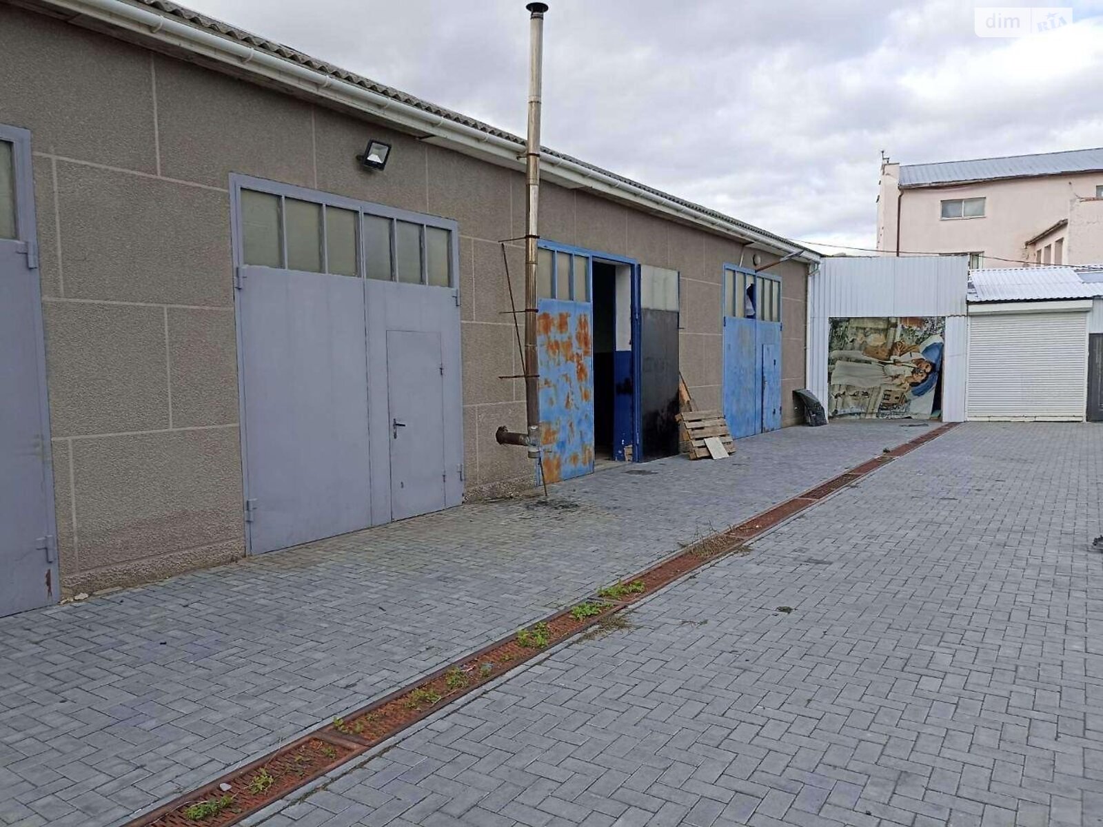 Коммерческое помещение в Нерубайском, Экономическая улица 1, цена: продажи 115 000 долларов за объект фото 1 Коммерческое помещение в Нерубайском, Экономическая улица 1, цена продажи: 115 000 долларов за объект фото 1