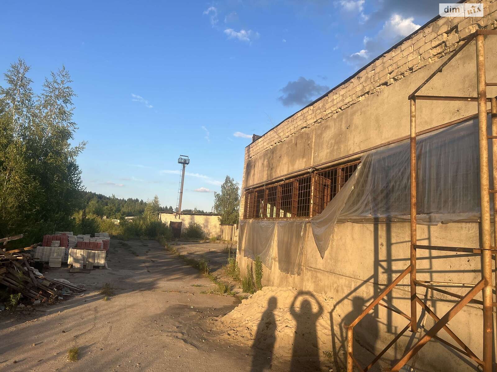 Коммерческое помещение в Нетешине, продажа по Промышленная улица 1/15, район Нетешин, цена: 110 000 долларов за объект фото 1 Коммерческое помещение в Нетешине, продажа по Промышленная улица 1/15, район Нетешин, цена: 110 000 долларов за объект фото 1