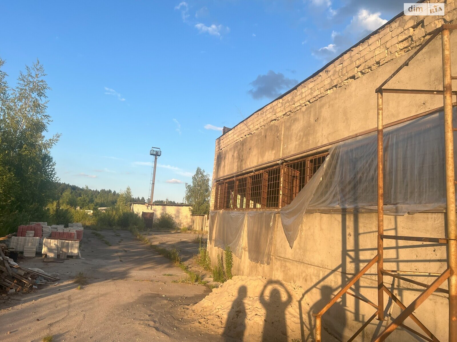 Коммерческое помещение в Нетешине, продажа по Промышленная улица 1/15, район Нетешин, цена: 110 000 долларов за объект фото 1 Коммерческое помещение в Нетешине, продажа по Промышленная улица 1/15, район Нетешин, цена: 110 000 долларов за объект фото 1