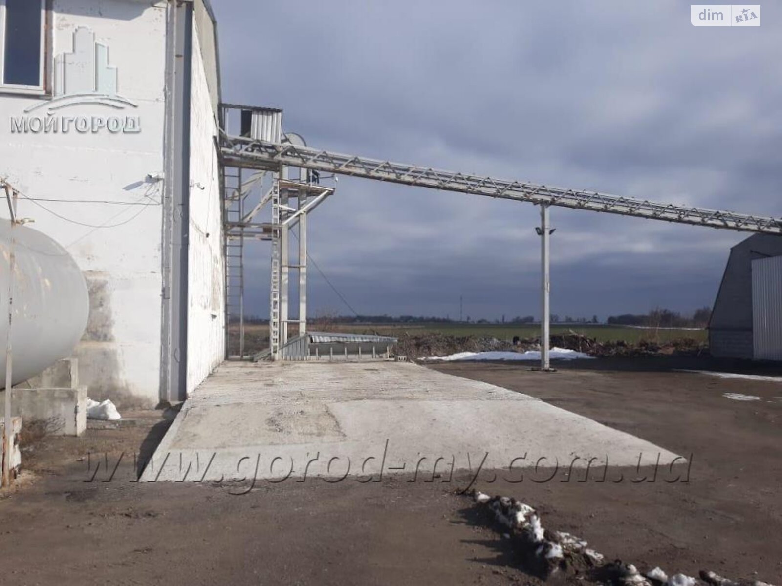 Коммерческое помещение в Нетёсовке, вулиця Степова, цена: продажи 570 000 долларов за объект фото 1 Коммерческое помещение в Нетёсовке, вулиця Степова, цена продажи: 570 000 долларов за объект фото 1