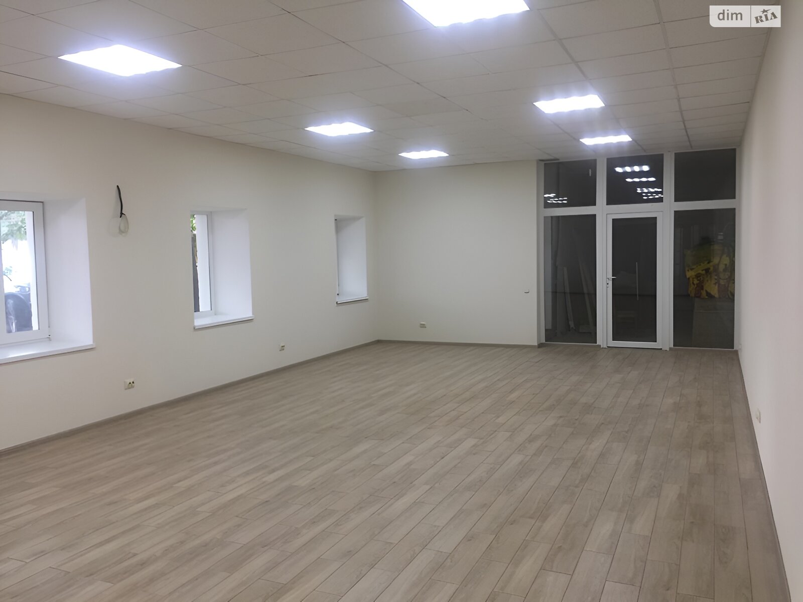 Коммерческое помещение в Николаеве, продажа по Троицкая улица 240А/5, район Ингульский, цена: 390 000 долларов за объект фото 1 Коммерческое помещение в Николаеве, продажа по Троицкая улица 240А/5, район Ингульский, цена: 390 000 долларов за объект фото 1