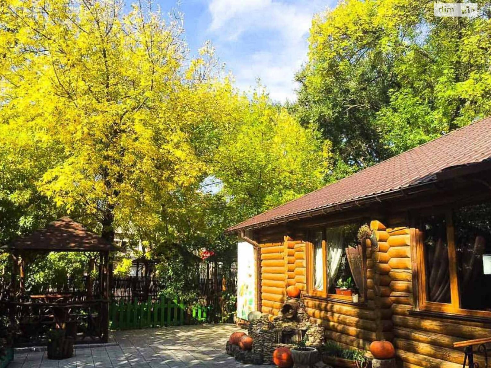 Коммерческое помещение в Николаеве, продажа по Океановская улица 30, район Корабельный, цена: 90 000 долларов за объект фото 1 Коммерческое помещение в Николаеве, продажа по Океановская улица 30, район Корабельный, цена: 90 000 долларов за объект фото 1