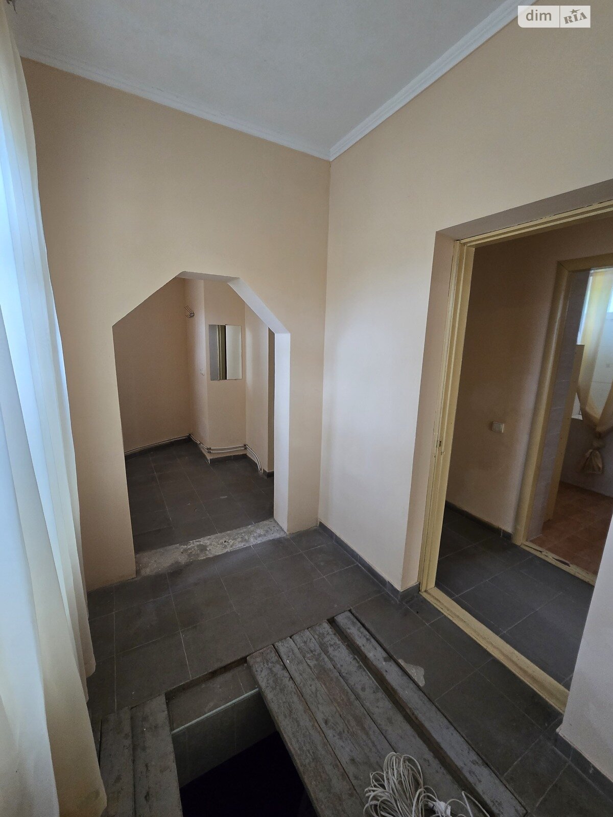 Комерційне приміщення в Миколаєві, продаж по Лазурна вулиця, район Намив, ціна: 75 000 доларів за об’єкт фото 1 Комерційне приміщення в Миколаєві, продаж по Лазурна вулиця, район Намив, ціна: 75 000 доларів за об’єкт фото 1
