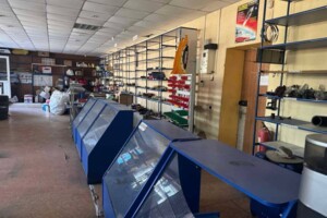 Коммерческое помещение в Николаеве, продажа по Новозаводская улица 7, район Новый Водопой, цена: 21 000 долларов за объект фото 2 Коммерческое помещение в Николаеве, продажа по Новозаводская улица 7, район Новый Водопой, цена: 21 000 долларов за объект фото 2