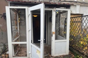 Коммерческое помещение в Николаеве, продажа по Благовісного (Никольська) улица 84, район Центральный, цена: 15 000 долларов за объект фото 2 Коммерческое помещение в Николаеве, продажа по Благовісного (Никольська) улица 84, район Центральный, цена: 15 000 долларов за объект фото 2