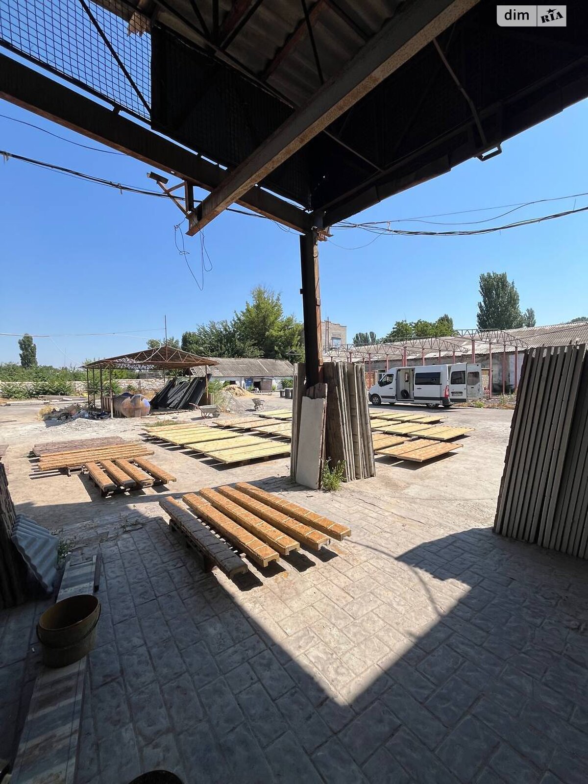 Коммерческое помещение в Николаеве, продажа по Мельничная (Зав. р-н) улица, район Заводской, цена: 169 000 долларов за объект фото 1 Коммерческое помещение в Николаеве, продажа по Мельничная (Зав. р-н) улица, район Заводской, цена: 169 000 долларов за объект фото 1