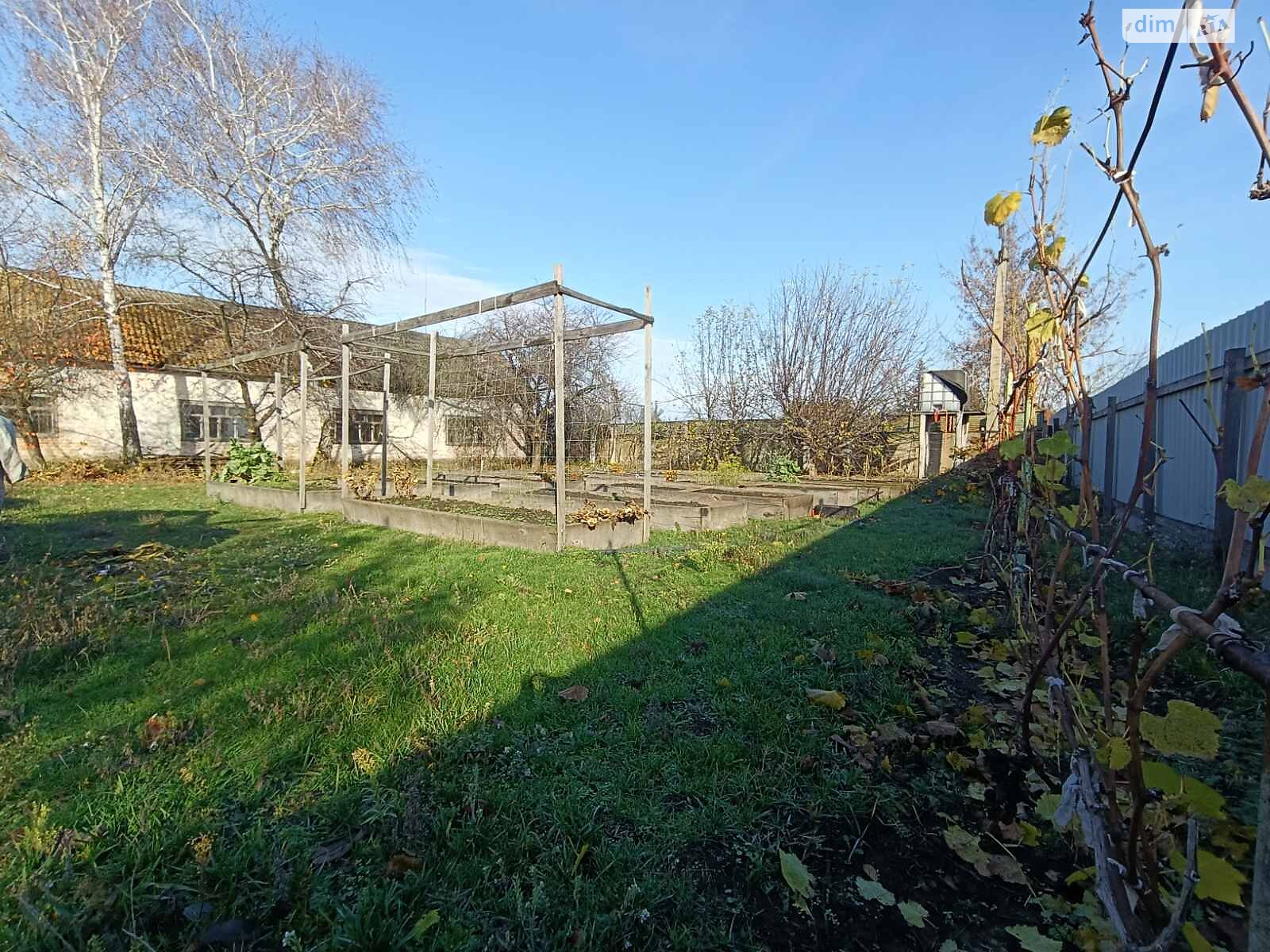 Коммерческое помещение в Новой Дмитровке, Шевченко улица, цена продажи: 80 000 долларов за объект фото 1