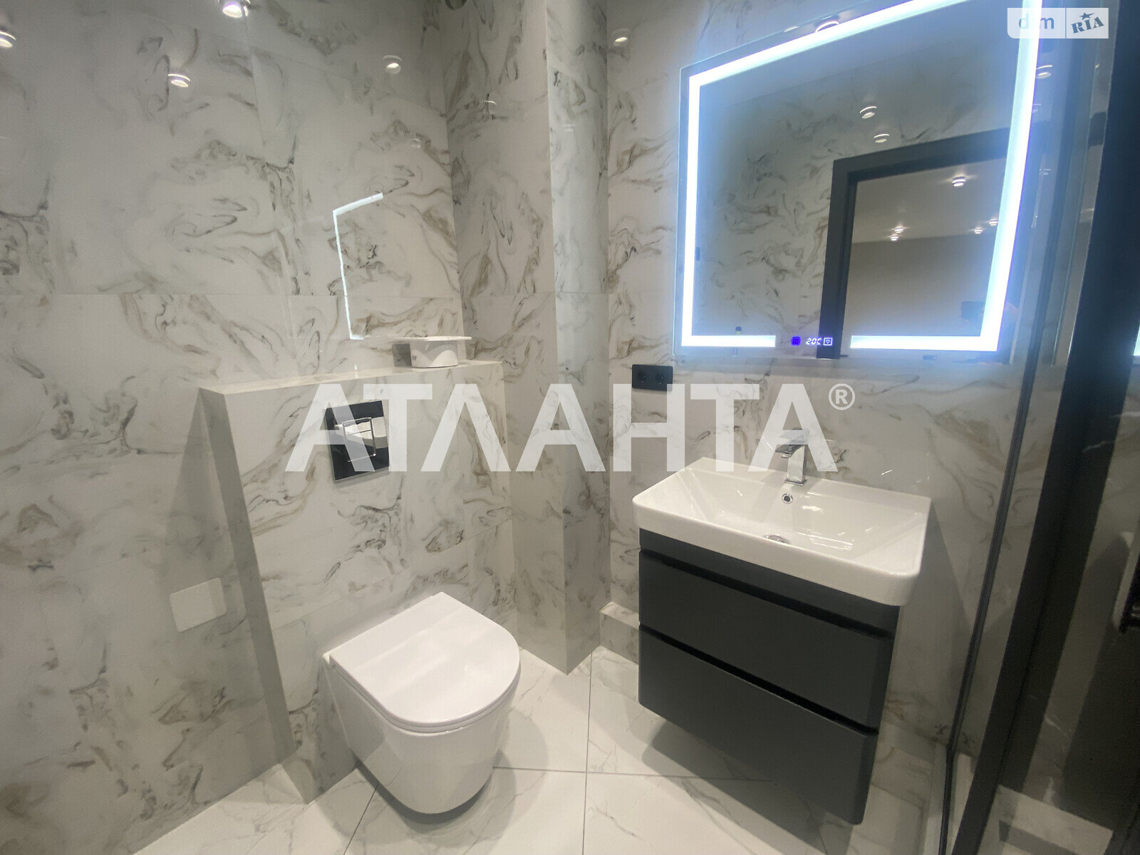 Коммерческое помещение в Одессе, продажа по ул. Каманина, район Аркадия, цена: 80 000 долларов за объект фото 1 Коммерческое помещение в Одессе, продажа по ул. Каманина, район Аркадия, цена: 80 000 долларов за объект фото 1