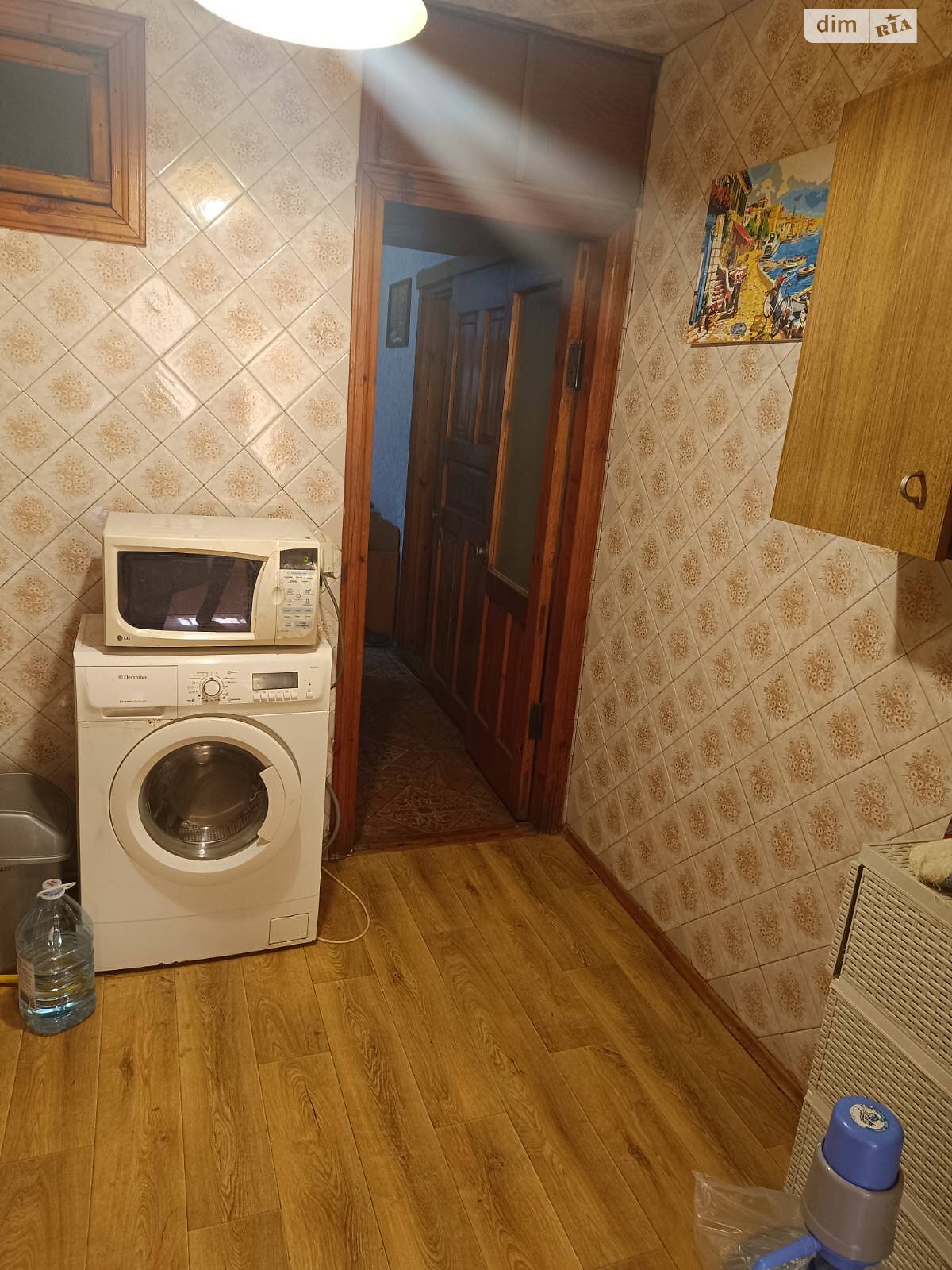 Комерційне приміщення в Одесі, продаж по Адміральський проспект, район Черемушки, ціна: 68 000 доларів за об’єкт фото 1 Комерційне приміщення в Одесі, продаж по Адміральський проспект, район Черемушки, ціна: 68 000 доларів за об’єкт фото 1