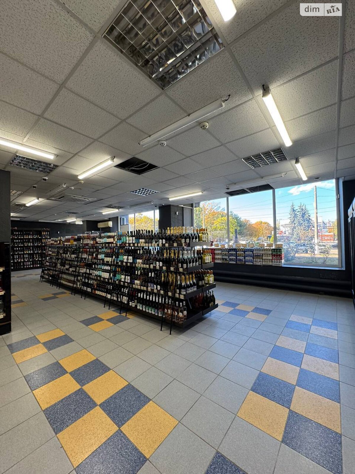 Комерційне приміщення в Одесі, продаж по Варненська вулиця 7В, район Чубаївка, ціна: 350 006 доларів за об’єкт фото 1 Комерційне приміщення в Одесі, продаж по Варненська вулиця 7В, район Чубаївка, ціна: 350 006 доларів за об’єкт фото 1