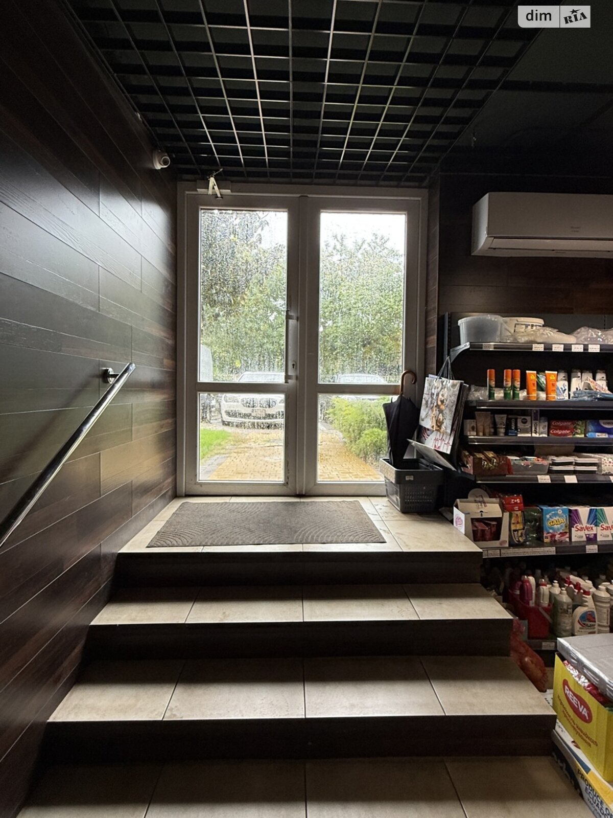 Комерційне приміщення в Одесі, продаж по Дача Ковалевського вулиця 121/1, район Дача Ковалевського, ціна: 90 000 доларів за об’єкт фото 1