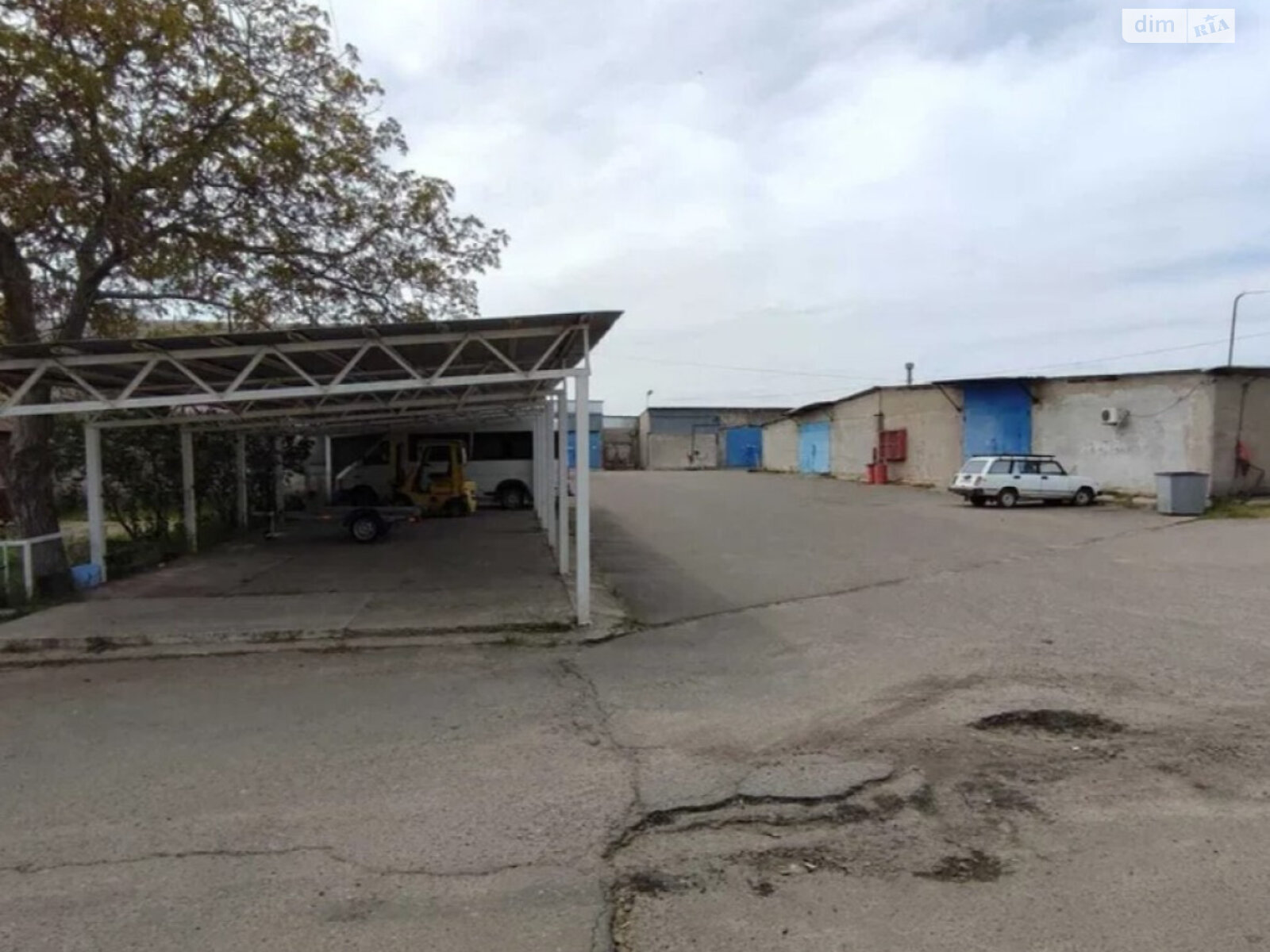 Комерційне приміщення в Одесі, продаж по Базова вулиця, район Хаджибейський, ціна: 750 000 доларів за об’єкт фото 1 Комерційне приміщення в Одесі, продаж по Базова вулиця, район Хаджибейський, ціна: 750 000 доларів за об’єкт фото 1
