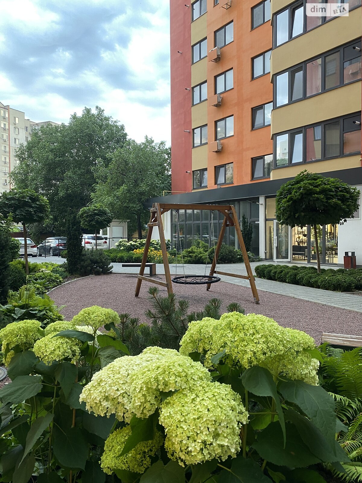 Комерційне приміщення в Одесі, продаж по Олексія Вадатурського (Маршала Малиновського) вулиця 18, район Хаджибейський, ціна: 850 000 доларів за об’єкт фото 1 Комерційне приміщення в Одесі, продаж по Олексія Вадатурського (Маршала Малиновського) вулиця 18, район Хаджибейський, ціна: 850 000 доларів за об’єкт фото 1