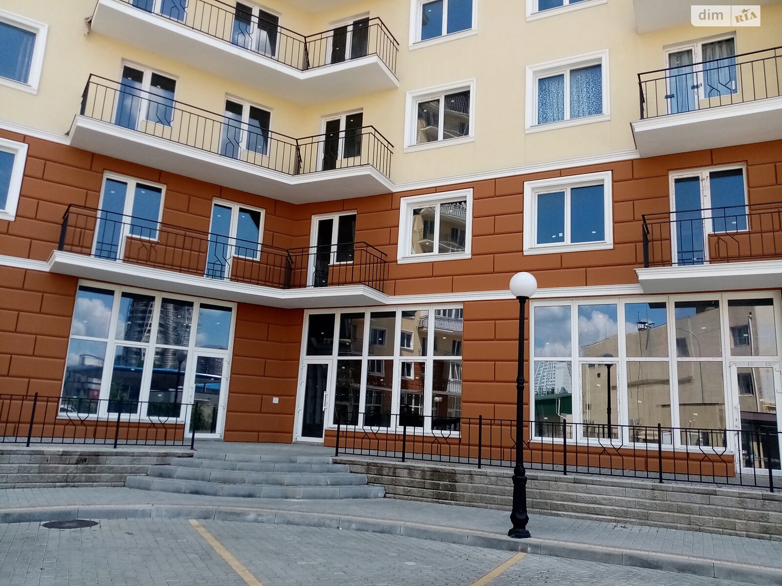 Комерційне приміщення в Одесі, продаж по Люстдорфська дорога вулиця 100Г, район Київський, ціна: 42 000 доларів за об’єкт фото 1 Комерційне приміщення в Одесі, продаж по Люстдорфська дорога вулиця 100Г, район Київський, ціна: 42 000 доларів за об’єкт фото 1
