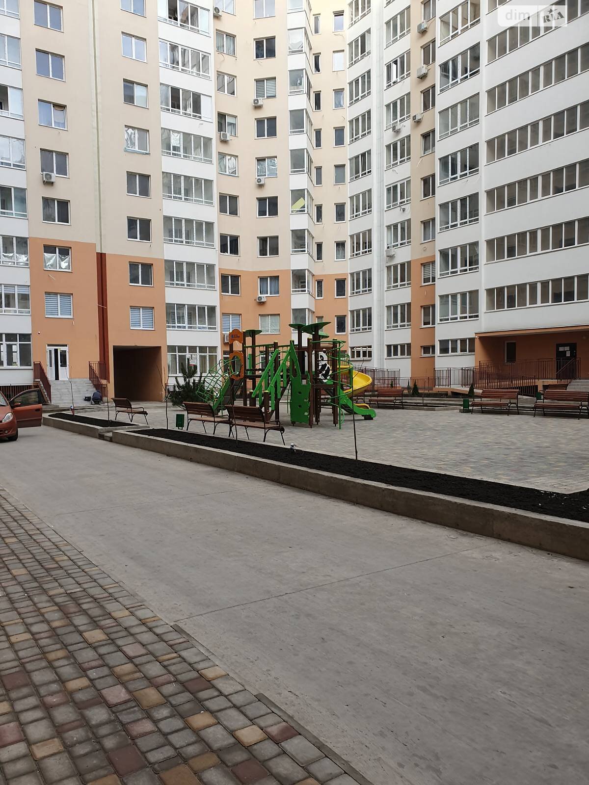 Комерційне приміщення в Одесі, продаж по Радужний масив, район Київський, ціна: 28 000 доларів за об’єкт фото 1 Комерційне приміщення в Одесі, продаж по Радужний масив, район Київський, ціна: 28 000 доларів за об’єкт фото 1