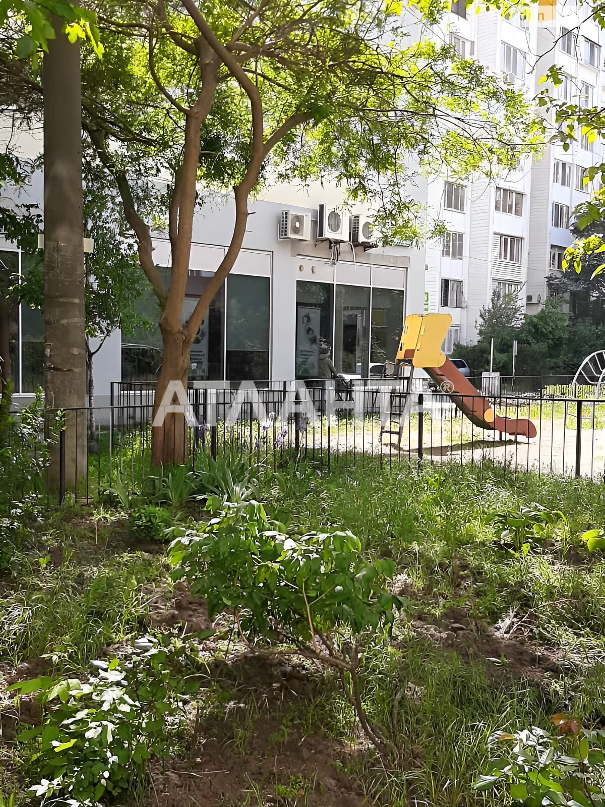 Комерційне приміщення в Одесі, продаж по Тополина вулиця, район Київський, ціна: 130 000 доларів за об’єкт фото 1 Комерційне приміщення в Одесі, продаж по Тополина вулиця, район Київський, ціна: 130 000 доларів за об’єкт фото 1