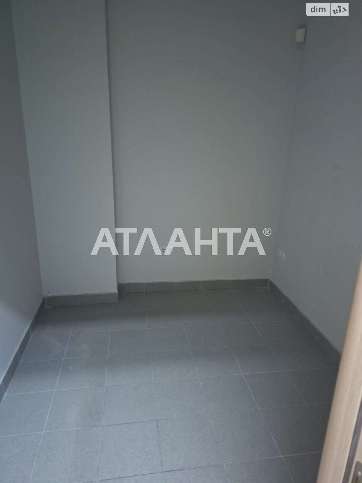 Комерційне приміщення в Одесі, продаж по Тополина вулиця, район Київський, ціна: 130 000 доларів за об’єкт фото 1 Комерційне приміщення в Одесі, продаж по Тополина вулиця, район Київський, ціна: 130 000 доларів за об’єкт фото 1