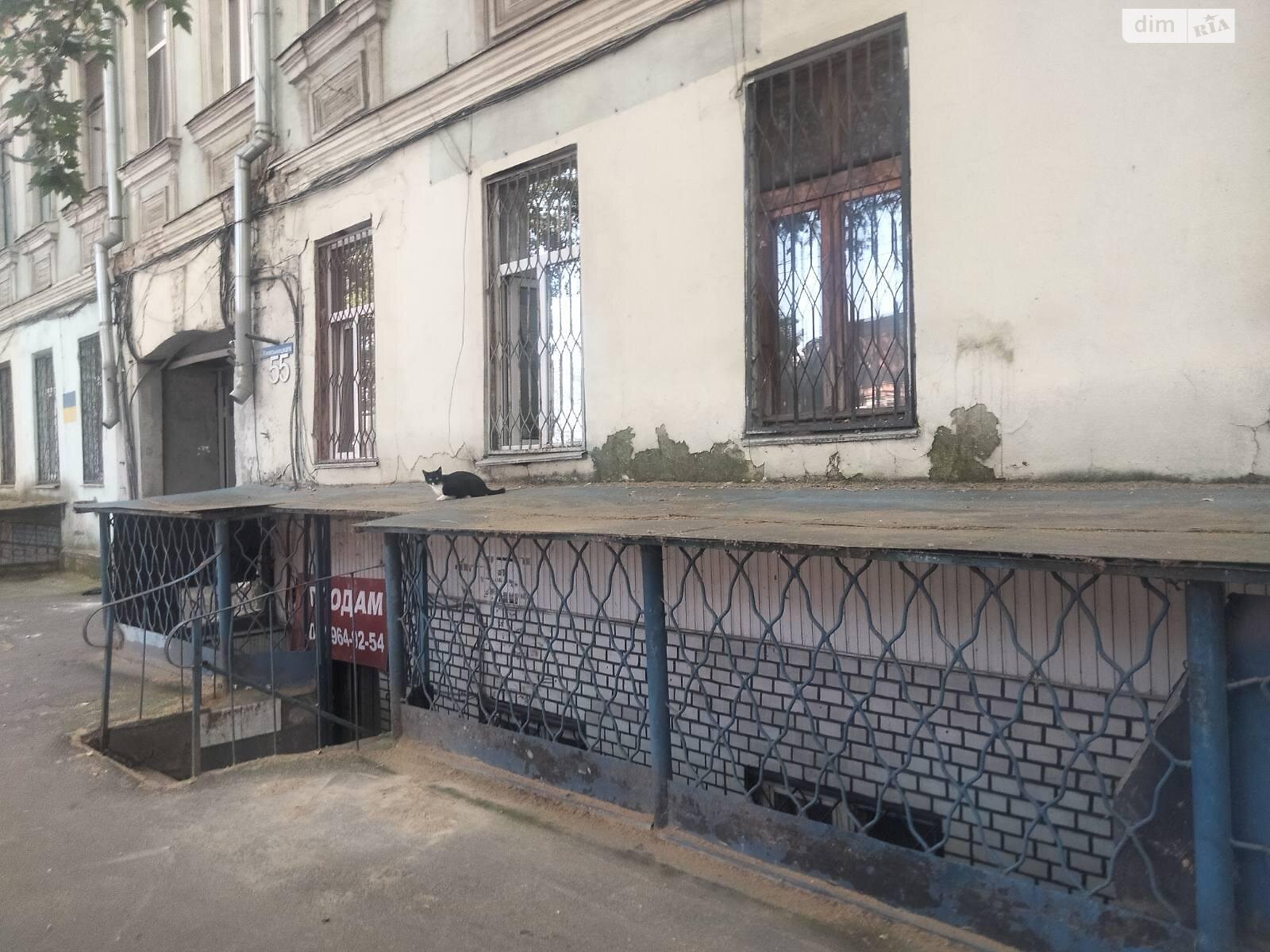 Коммерческое помещение в Одессе, продажа по Хмельницкого Б. 55, район Молдаванка, цена: 22 000 долларов за объект фото 1