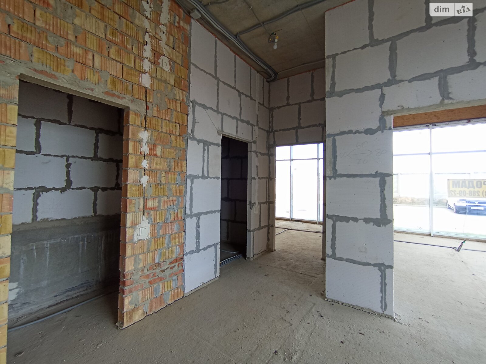 Комерційне приміщення в Крижанівка, Захисників України (Генерала Бочарова) вулиця, ціна продажу: 55 000 доларів за об’єкт фото 1