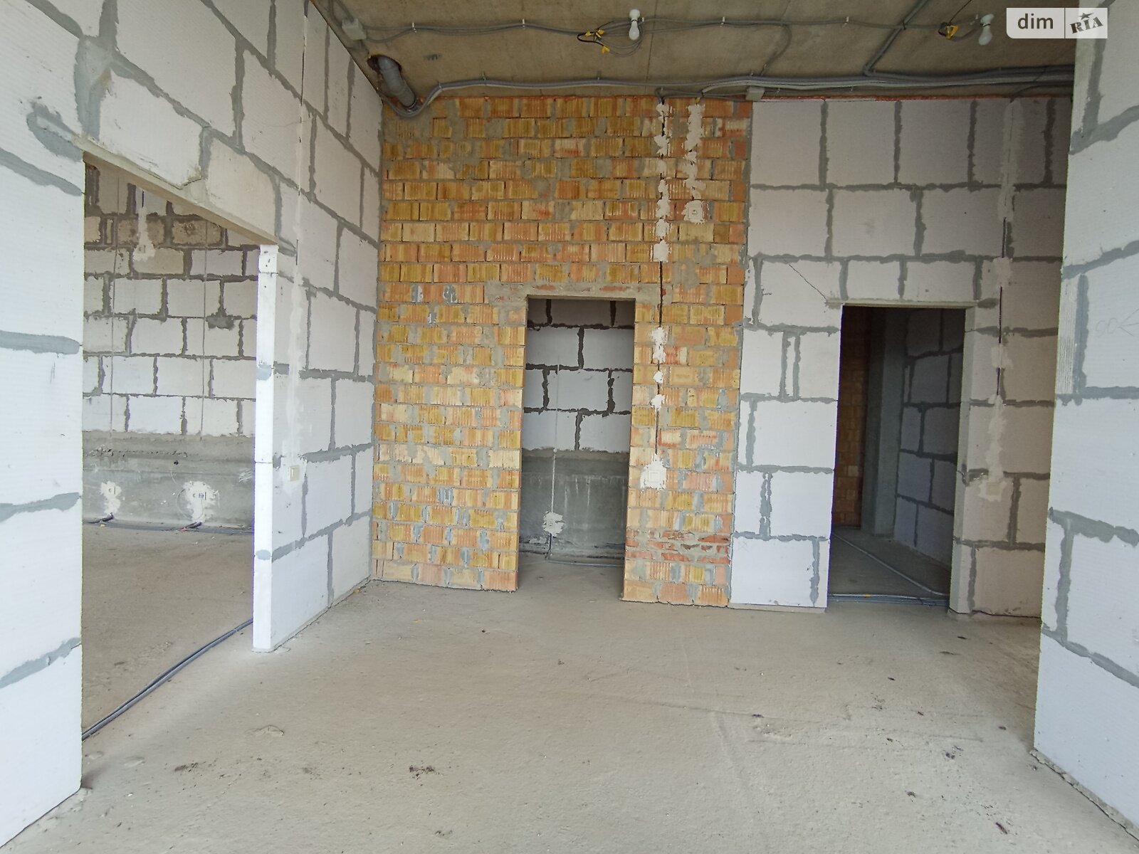 Комерційне приміщення в Крижанівка, Захисників України (Генерала Бочарова) вулиця, ціна продажу: 55 000 доларів за об’єкт фото 1