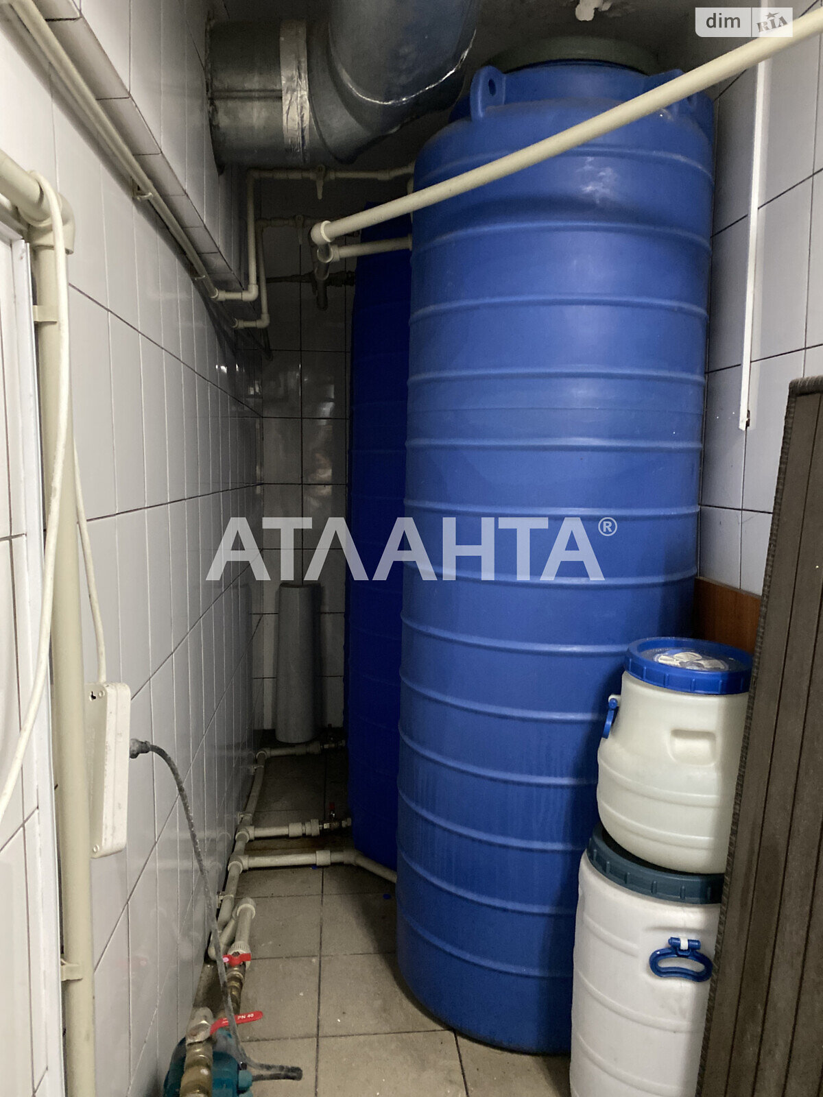 Коммерческое помещение в Одессе, продажа по Армейская улица, район Приморский, цена: 1 800 000 долларов за объект фото 1 Коммерческое помещение в Одессе, продажа по Армейская улица, район Приморский, цена: 1 800 000 долларов за объект фото 1